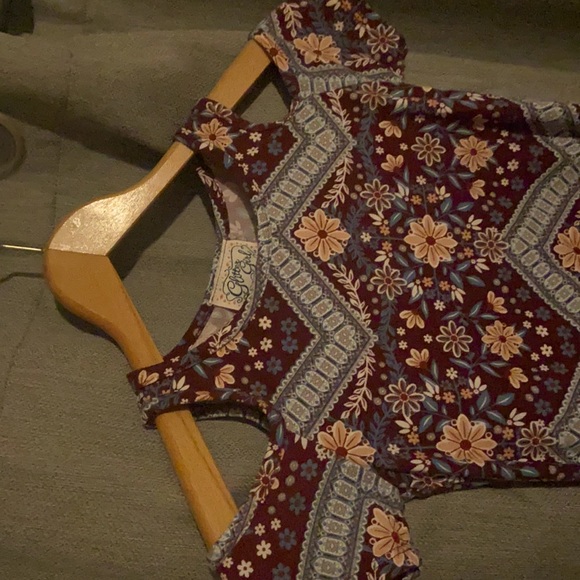 Pattern shirt - Picture 3 of 3